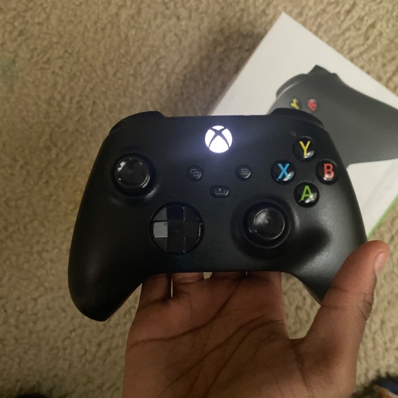 Xbox Wireless Controller - Picture 2 of 2